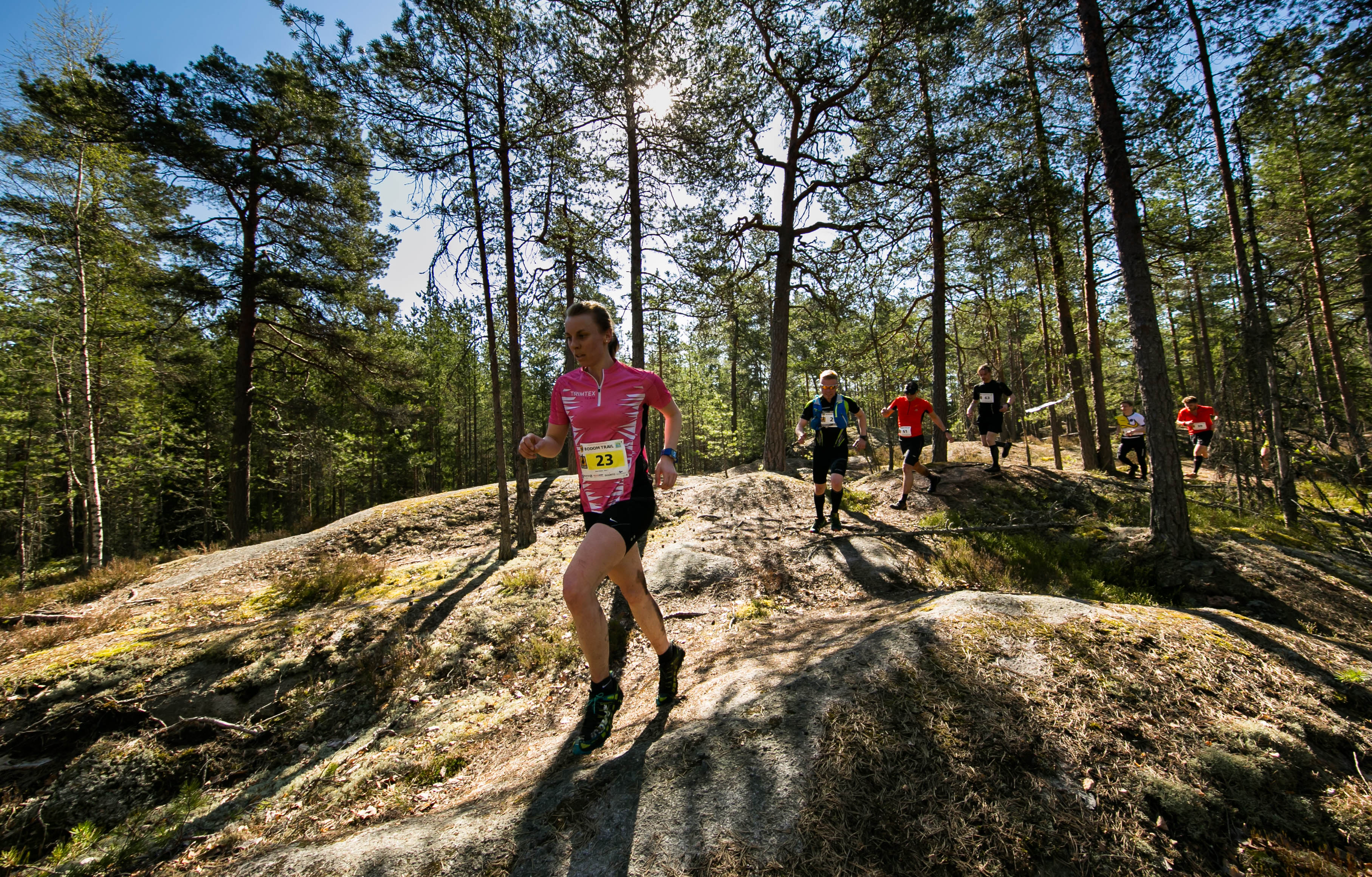 Maija Hakala vetää letkaa 9 km kohdalla. Kuva: Aapo Laiho