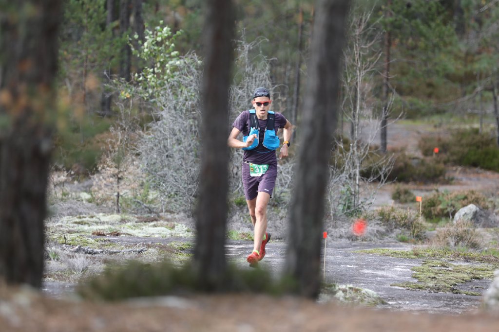 Miesten maratonin voittaja Henri Ansio. Kuva: Juha Saastamoinen, ONEVISION.fi